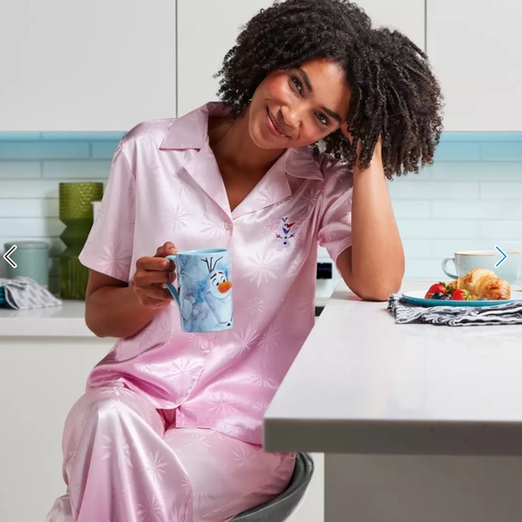 “Frozen” Olaf Women’s Jacquard Sleep Set - Picture 6 of 14